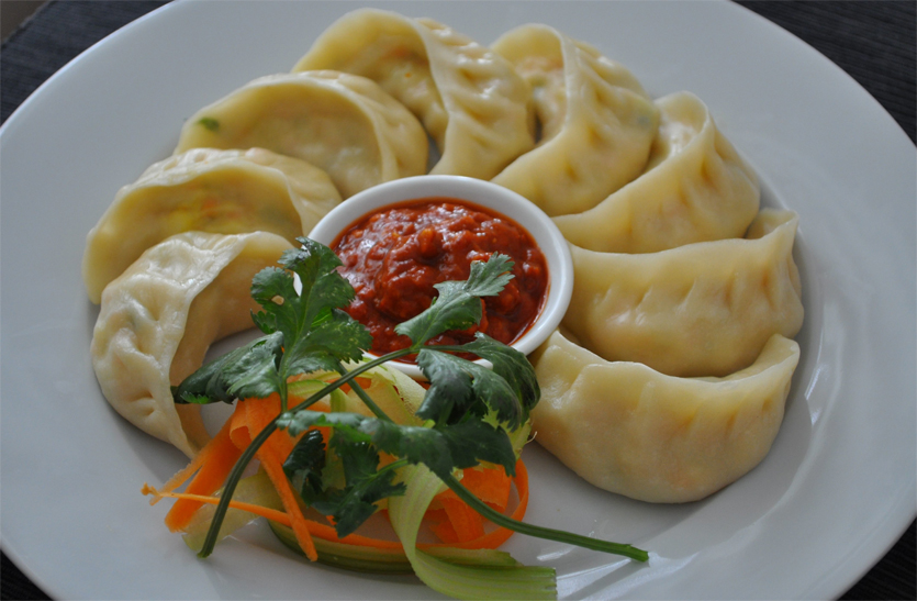 Momos